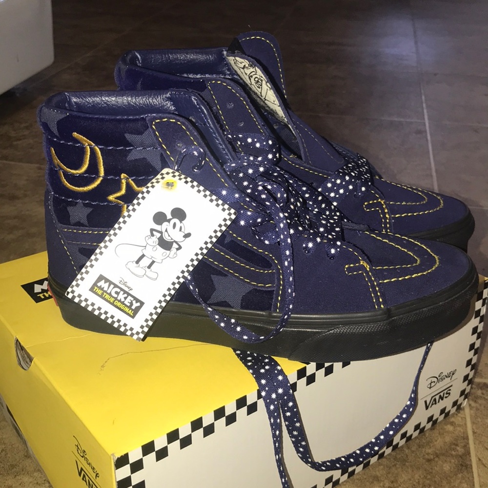 Vans Sk8 Disney Sorcerer’s Apprentice